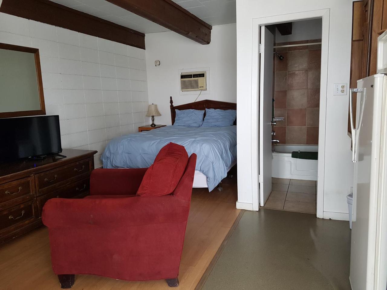 Caravan Motel Fort St. John Экстерьер фото